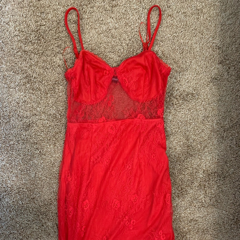 Lace dress
